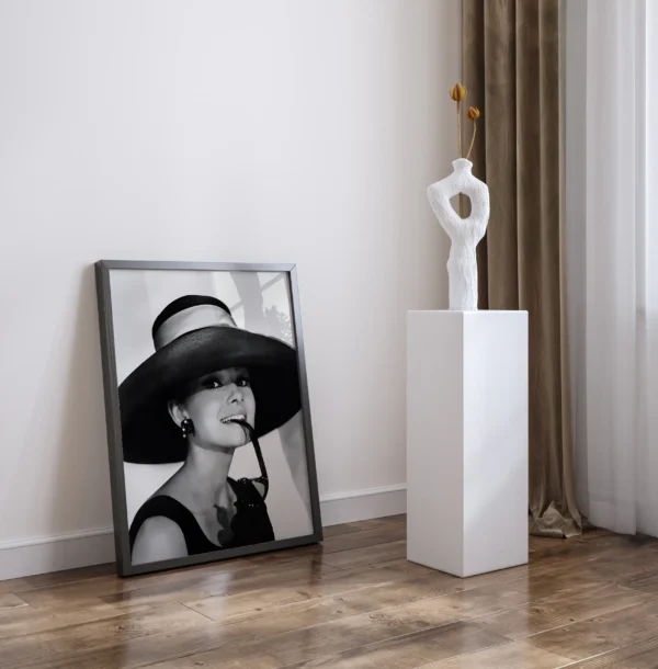 Audrey Hepburn kübaraga - Image 2